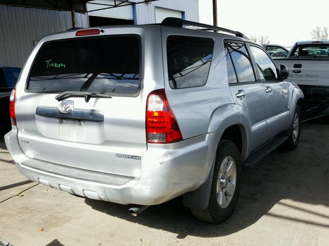 JTEZU14R278088681 - 2007 TOYOTA 4RUNNER SR SILVER photo 4