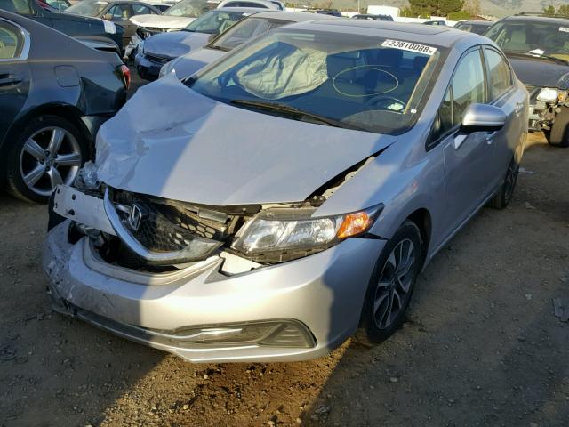 2HGFB2F81FH532795 - 2015 HONDA CIVIC EX ვერცხლისფერი ფოტო 2