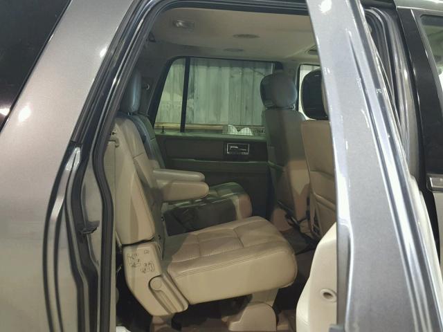 5LMJJ3H54CEL06539 - 2012 LINCOLN NAVIGATOR ნაცრისფერი ფოტო 6