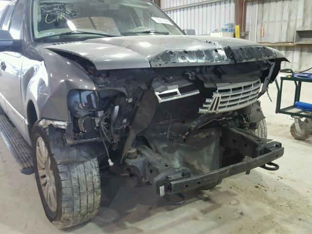 5LMJJ3H54CEL06539 - 2012 LINCOLN NAVIGATOR GRAY photo 9