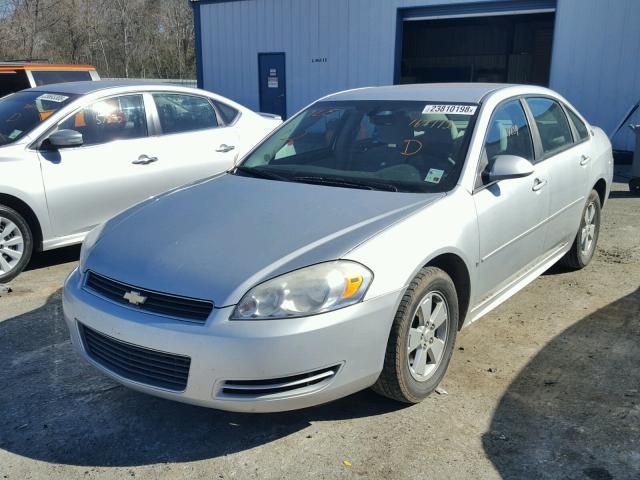 2G1WT57K891167772 - 2009 CHEVROLET IMPALA 1LT SILVER photo 2