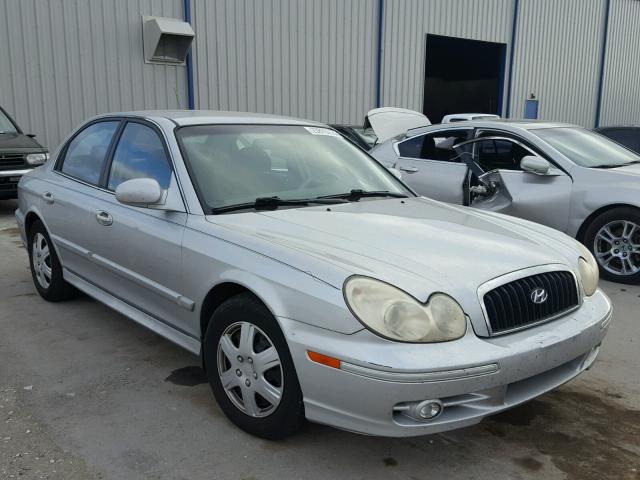 KMHWF25S44A987938 - 2004 HYUNDAI SONATA GL SILVER photo 1