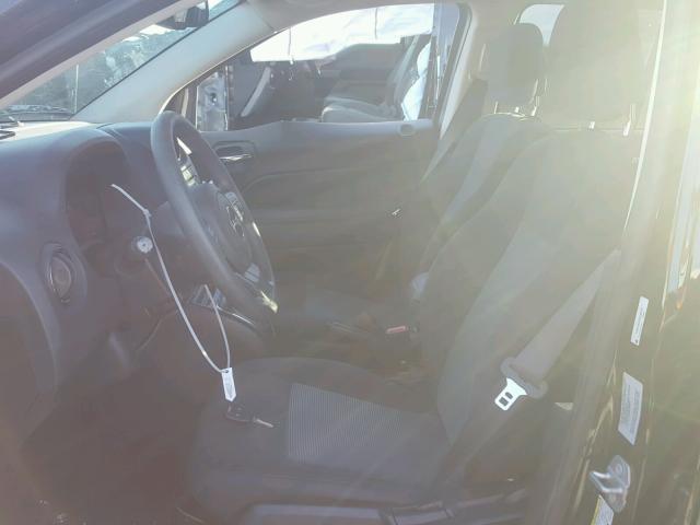 1C4NJCBAXGD559763 - 2016 JEEP COMPASS SP BLACK photo 5