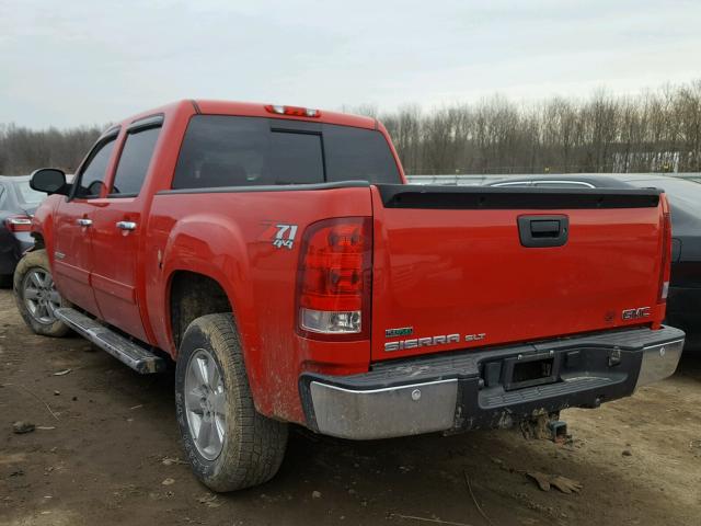 3GTP2WE36BG113500 - 2011 GMC SIERRA K15 RED photo 3