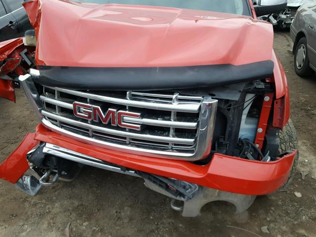 3GTP2WE36BG113500 - 2011 GMC SIERRA K15 RED photo 7