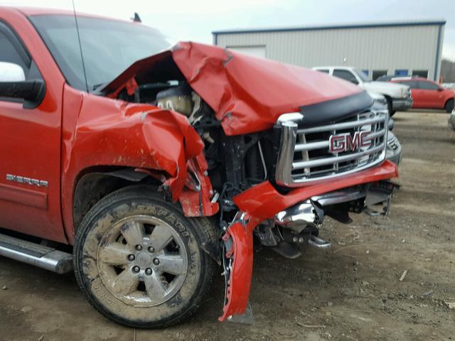 3GTP2WE36BG113500 - 2011 GMC SIERRA K15 RED photo 9