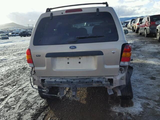 1FMCU93137KB79493 - 2007 FORD ESCAPE XLT GOLD photo 9