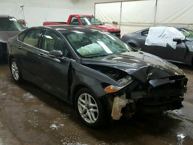 1FA6P0H76F5106221 - 2015 FORD FUSION SE GRAY photo 1