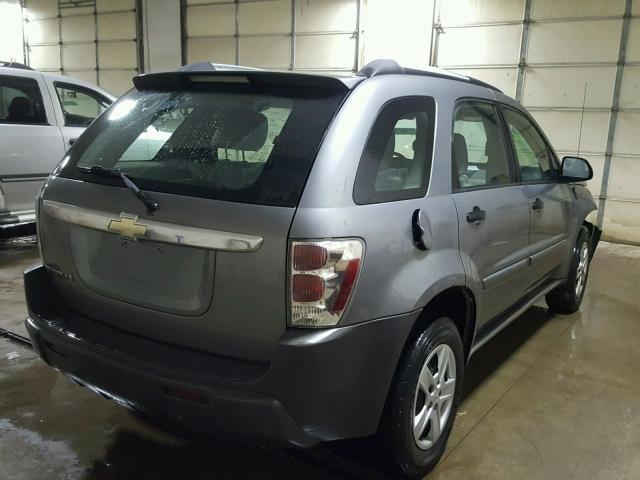 2CNDL13FX56205527 - 2005 CHEVROLET EQUINOX LS GRAY photo 4