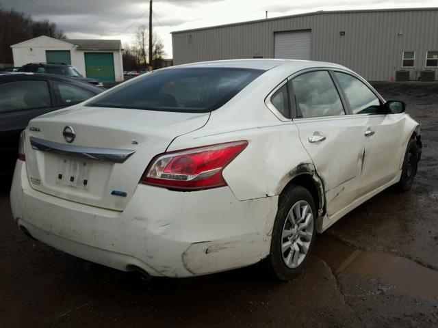 1N4AL3AP6DC247980 - 2013 NISSAN ALTIMA 2.5 WHITE photo 4