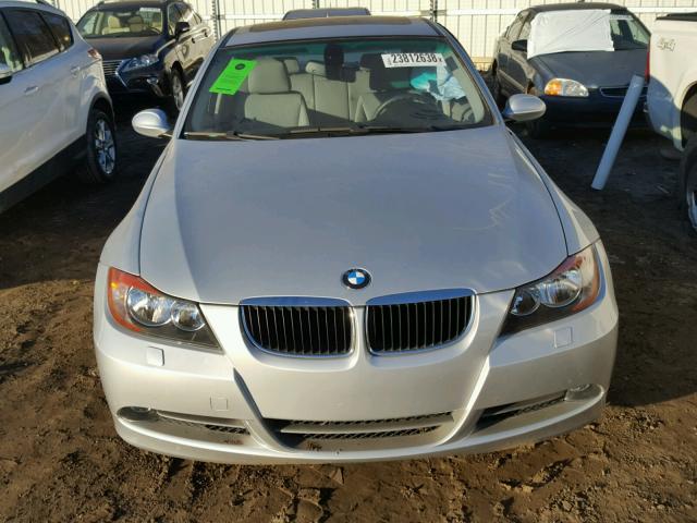 WBAVA33548P142895 - 2008 BMW 328 I SILVER photo 9