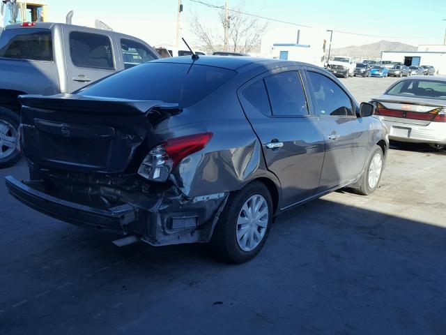 3N1CN7AP3FL942495 - 2015 NISSAN VERSA S GRAY photo 4