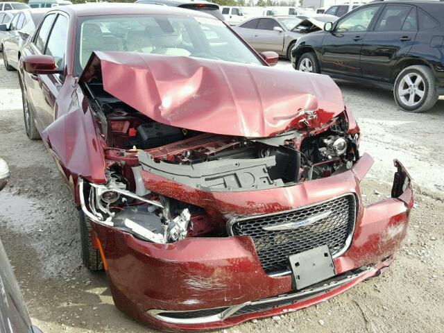 2C3CCAAGXHH553062 - 2017 CHRYSLER 300 LIMITE RED photo 1