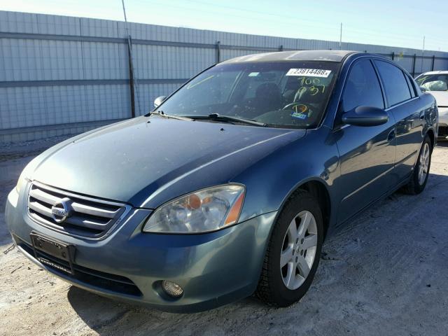 1N4AL11D12C700037 - 2002 NISSAN ALTIMA BAS GREEN photo 2