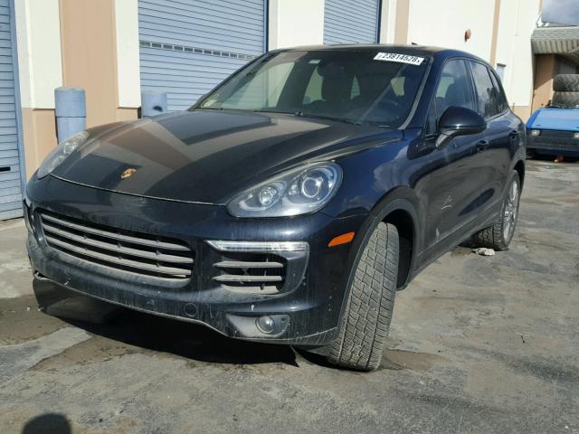 WP1AB2A26FLA56976 - 2015 PORSCHE CAYENNE S BLACK photo 2