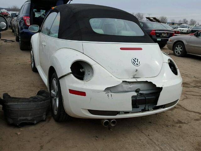 3VWFF31Y97M423436 - 2007 VOLKSWAGEN NEW BEETLE WHITE photo 3