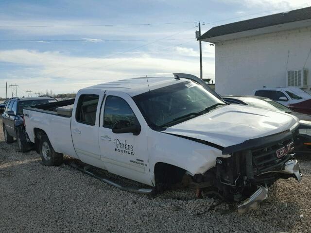 1GTHK33628F223339 - 2008 GMC SIERRA K35 WHITE photo 1