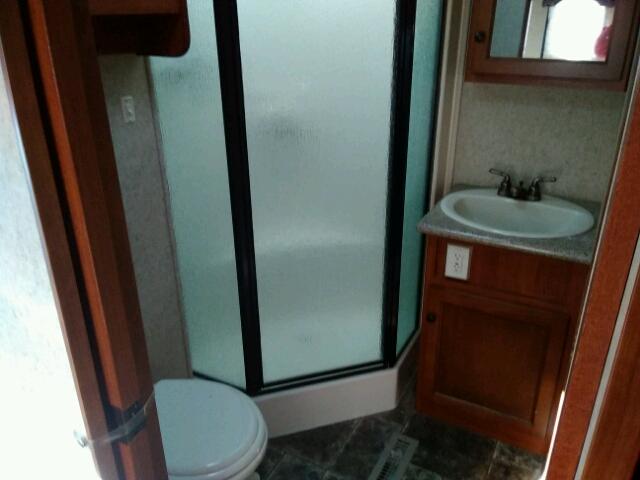 5SFCG4039CE241103 - 2012 CYCL TRAVEL TRL WHITE photo 9