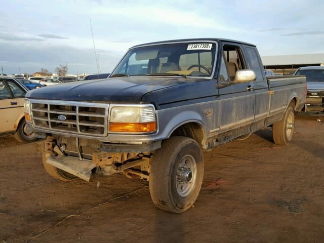 1FTHX26F6TEA18807 - 1996 FORD F250 BLACK photo 2