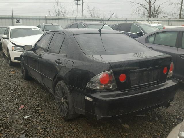 JTHBD192320037259 - 2002 LEXUS IS 300 BLACK photo 3