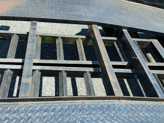 4M0CS16256D002446 - 2000 UTILITY TRAILER BLACK photo 8