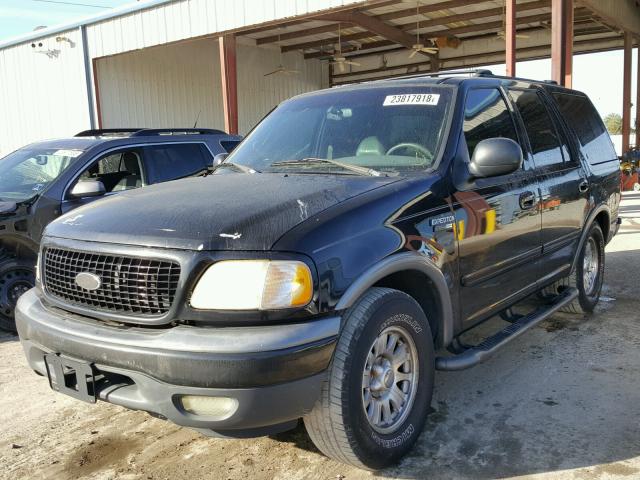 1FMRU15L42LA26358 - 2002 FORD EXPEDITION BLACK photo 2