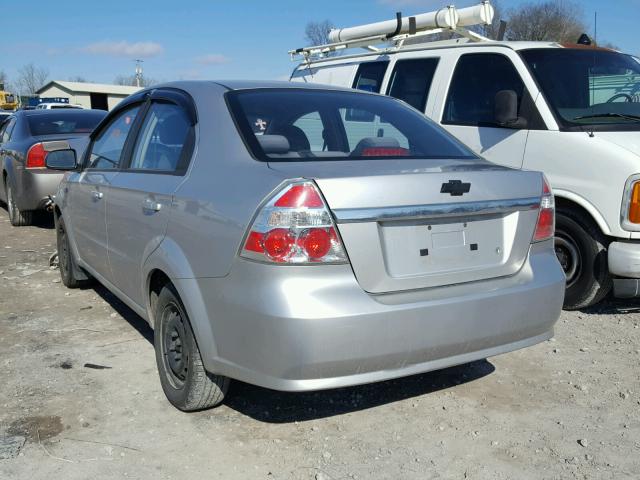 KL1TD56638B146507 - 2008 CHEVROLET AVEO BASE SILVER photo 3