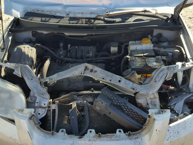 KL1TD56638B146507 - 2008 CHEVROLET AVEO BASE SILVER photo 7