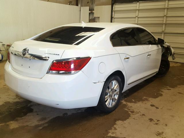 1G4GB5GG0AF319045 - 2010 BUICK LACROSSE C WHITE photo 4