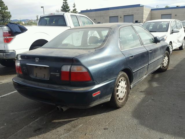 1HGCD5566VA075249 - 1997 HONDA ACCORD EX GREEN photo 4