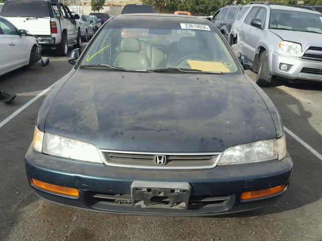 1HGCD5566VA075249 - 1997 HONDA ACCORD EX GREEN photo 9