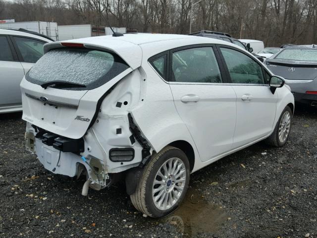 3FADP4FJ2FM202922 - 2015 FORD FIESTA TIT WHITE photo 4