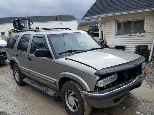 1GNDT13W9W2223592 - 1998 CHEVROLET BLAZER BEIGE photo 1