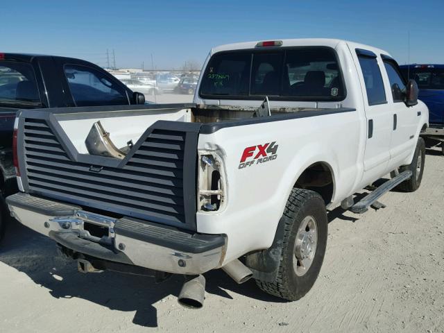 1FTSW21P75EB25215 - 2005 FORD F250 SUPER WHITE photo 4