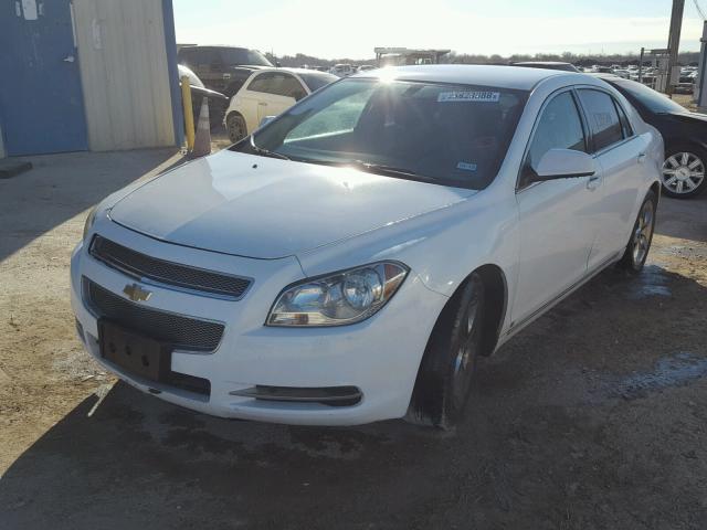 1G1ZH57B194150928 - 2009 CHEVROLET MALIBU 1LT WHITE photo 2