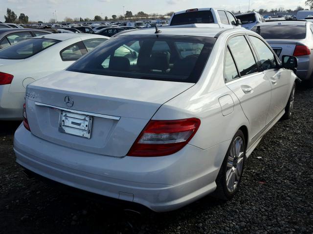 WDDGF54X29R050883 - 2009 MERCEDES-BENZ C 300 WHITE photo 4