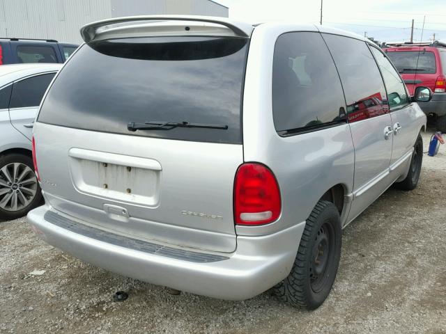 2B4GP45G2YR586416 - 2000 DODGE CARAVAN SE SILVER photo 4