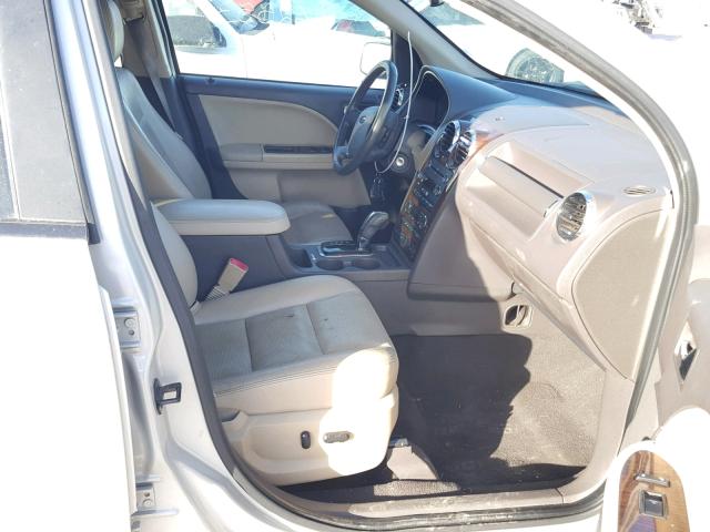 1FMDK03W98GA30687 - 2008 FORD TAURUS X L CREAM photo 5