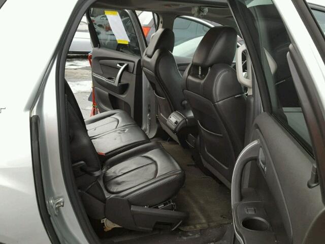 1GKLVMED7AJ133050 - 2010 GMC ACADIA SLT ვერცხლისფერი ფოტო 6