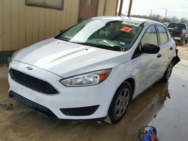 1FADP3E2XGL233827 - 2016 FORD FOCUS S WHITE photo 2