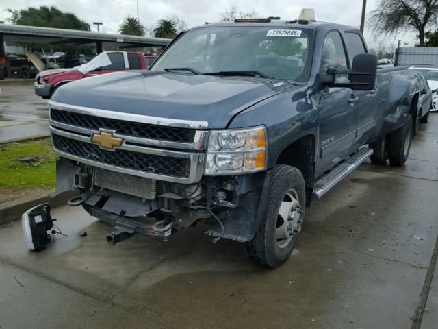 1GC4K1C87BF114256 - 2011 CHEVROLET SILVERADO TEAL photo 2