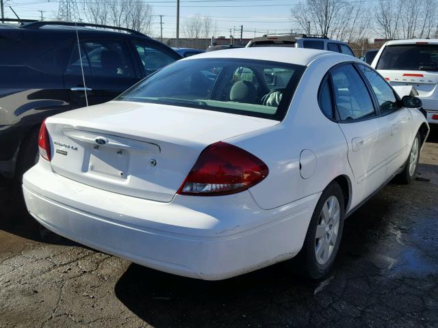 1FAFP52U84G131716 - 2004 FORD TAURUS LX WHITE photo 4