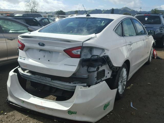 3FA6P0SU0ER256920 - 2014 FORD FUSION TIT WHITE photo 4