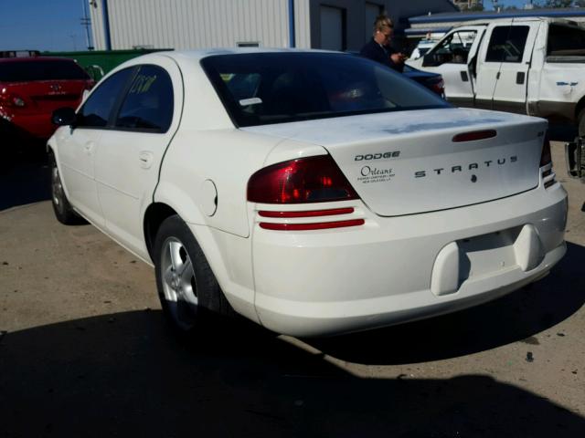 1B3EL46X86N107013 - 2006 DODGE STRATUS SX WHITE photo 3