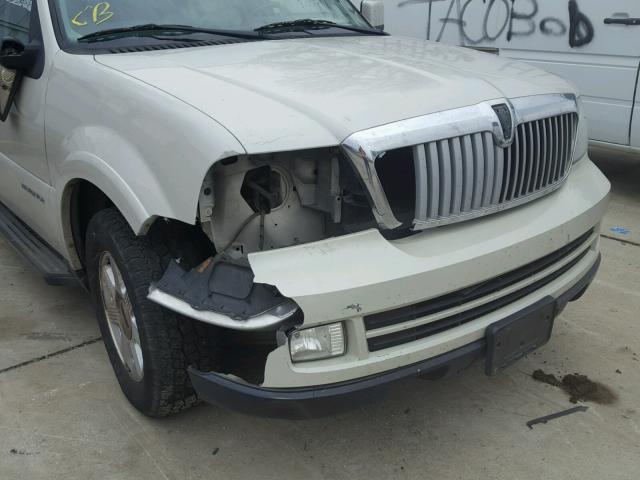 5LMFU27515LJ01333 - 2005 LINCOLN NAVIGATOR BEIGE photo 9