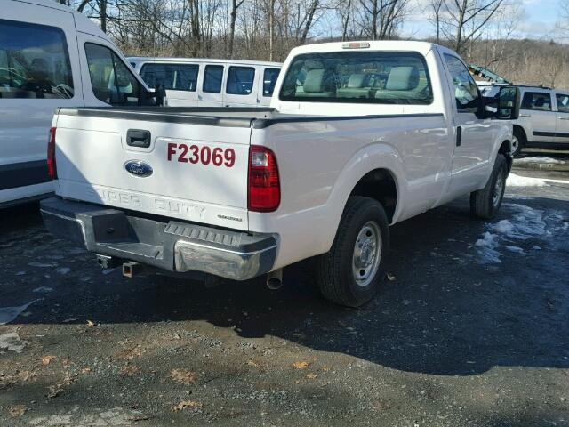 1FTBF2A62DEA13069 - 2013 FORD F250 SUPER WHITE photo 4