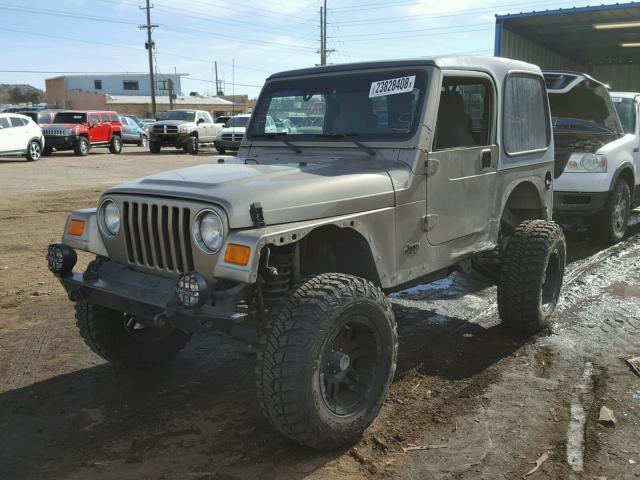 1J4FA49SX6P784829 - 2006 JEEP WRANGLER / BROWN photo 2