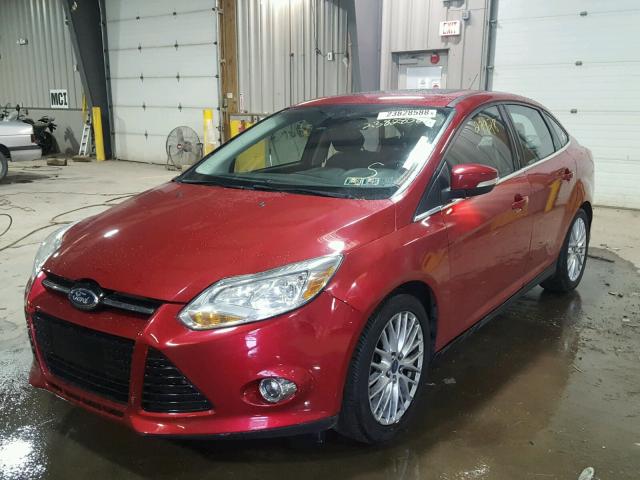 1FAHP3H29CL342187 - 2012 FORD FOCUS SEL RED photo 2