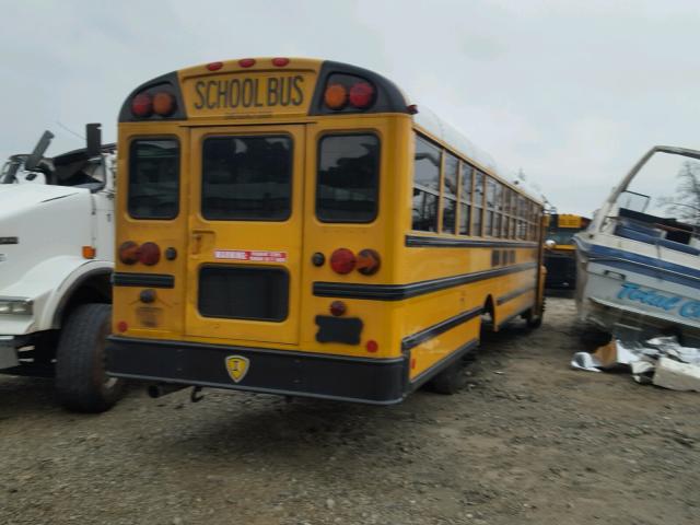 4DRBUAFN96B206836 - 2006 IC CORPORATION 3000 黄色 照片 4