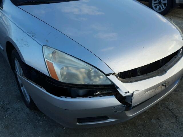 1HGCM66437A059323 - 2007 HONDA ACCORD SE SILVER photo 9